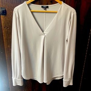 Ladies size M Perfect Cream Color Blouse V-Neck Long Sleeve.